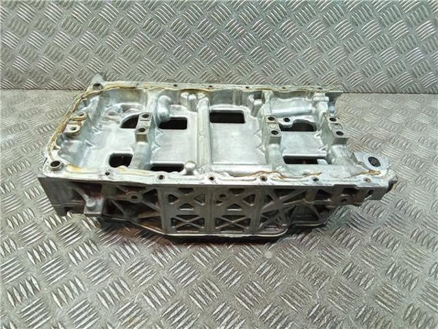 R2AA10380C MAZDA Поддон масляный картера двигателя, верхняя часть купить в Павлоград