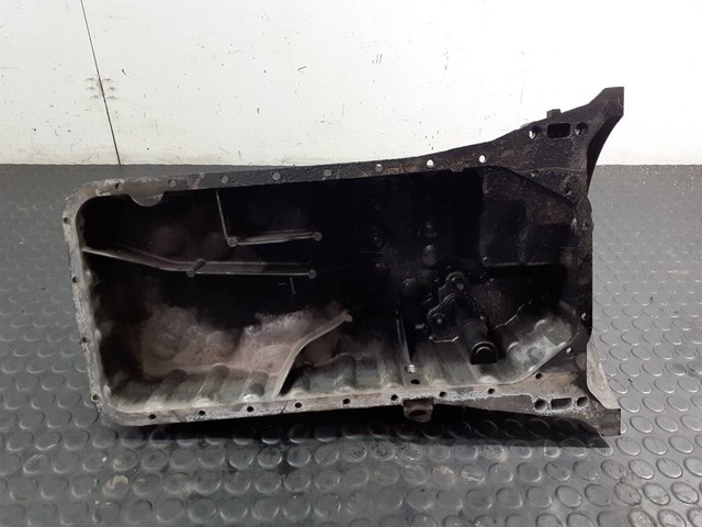 MERCEDES R6110140602 Поддон двигателя в наличии Запорожье