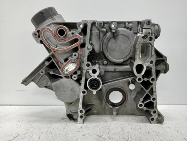 MERCEDES R6460150602 Крышка мотора передняя в наличии Украина