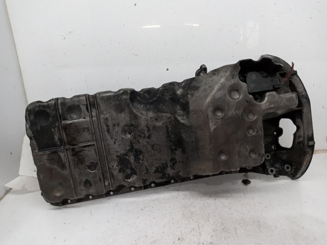 R6470140102 MERCEDES Поддон масляный картера двигателя купить в Украина