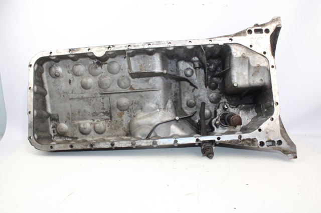 R6470140102 MERCEDES Поддон масляный картера двигателя купить в Сумы