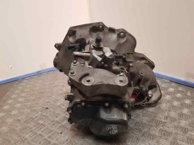 OPEL R90400206 КПП в наличии Павлоград