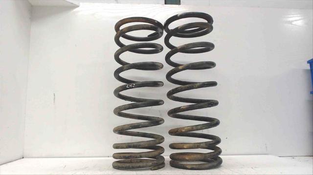 LAND ROVER REB101340 Пружина передняя левая в наличии Винница