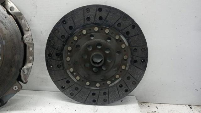 MAZDA RF2916610 Маховик в наличии Ровно