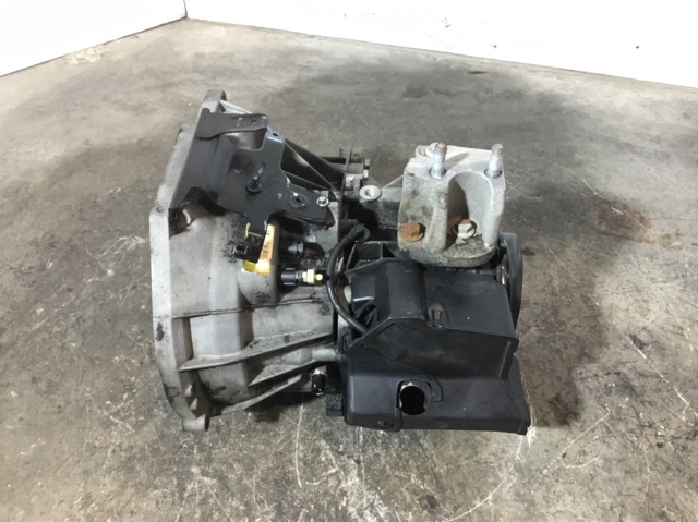 FORD RF2N1R7F096AB КПП в наличии Черкассы