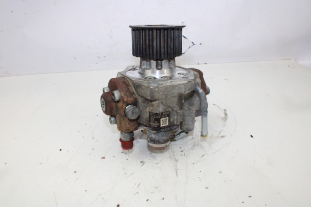 RF7J13800B Насос топливный высокого давления (ТНВД) купить Киев