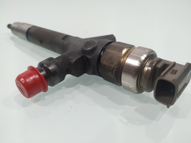 MAZDA RF8G13H50 Форсунка впрыска топлива в наличии Киев