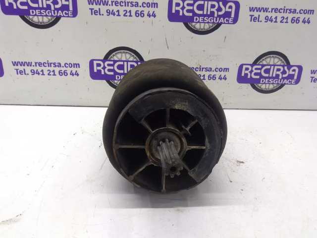 RKB500080 LAND ROVER Пневмоподушка (пневморессора) моста заднего купить в Чернигов