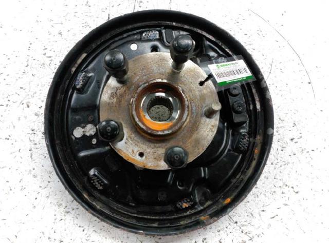 RLH000020 LAND ROVER Цапфа (поворотный кулак) задний правый купить в Львов