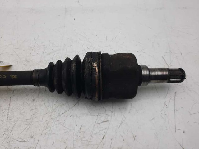 RX641883AE CHRYSLER Полуось (привод) передняя левая купить в Украина