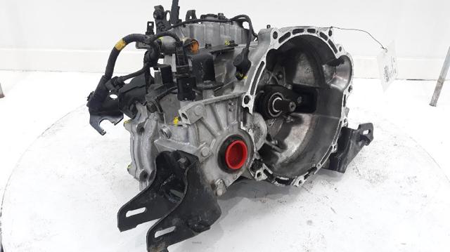 HYUNDAI S61767 КПП в сборе (механическая коробка передач) в наличии Днепр