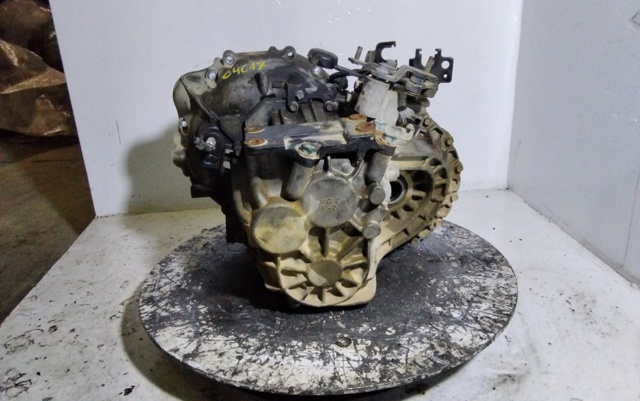 HYUNDAI S620JC КПП в наличии Кривой Рог
