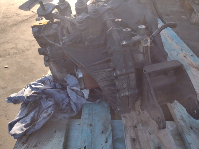 HYUNDAI S719JC КПП в наличии Винница