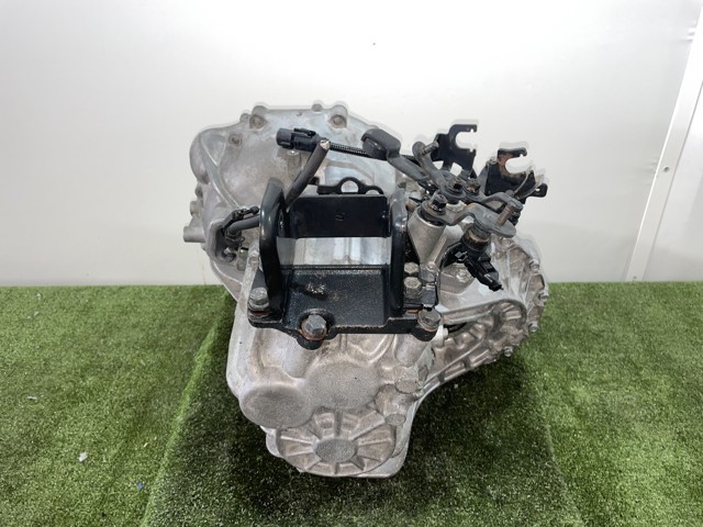 HYUNDAI S719JC КПП в сборе (механическая коробка передач) в наличии Винница