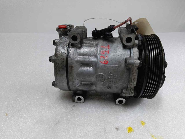 Compressor de ar condicionado para Fiat Scudo Combi (272) 2.0 16V JTDM CAT / 0.06 - ... RH02 SD7V16