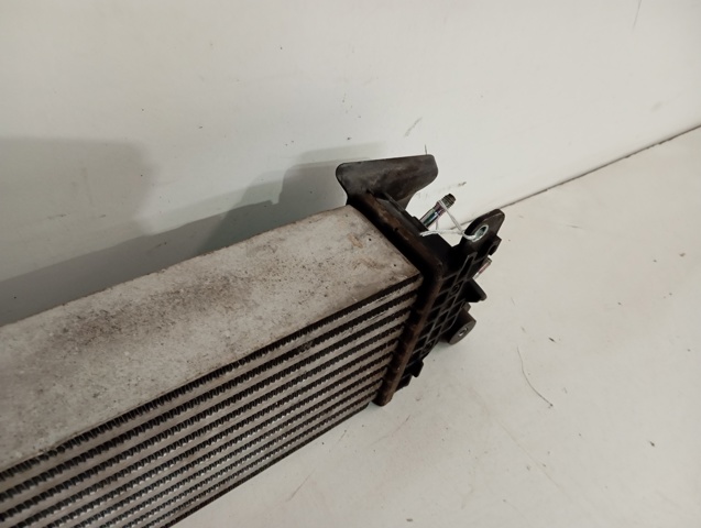 Radiador de intercooler SH0113565 MAZDA