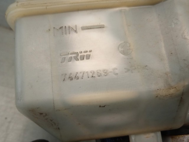 SJJ500030 LAND ROVER Цилиндр тормозной главный купить в Днепр