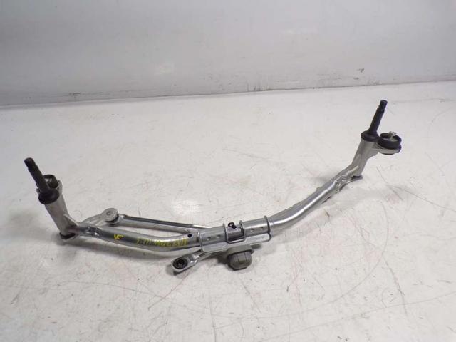 TOYOTA SU001A9768 в наличии Полтава