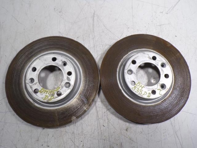 TOYOTA SU001B3532 Передние тормозные диски в наличии Украина
