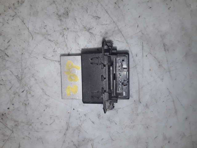T1000034Z RENAULT Резистор печки купить в Черновцы