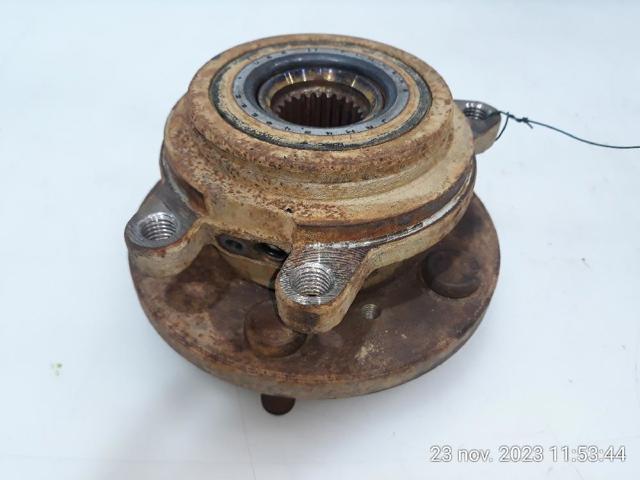 TAY100060 LAND ROVER Передняя ступица купить в Черновцы