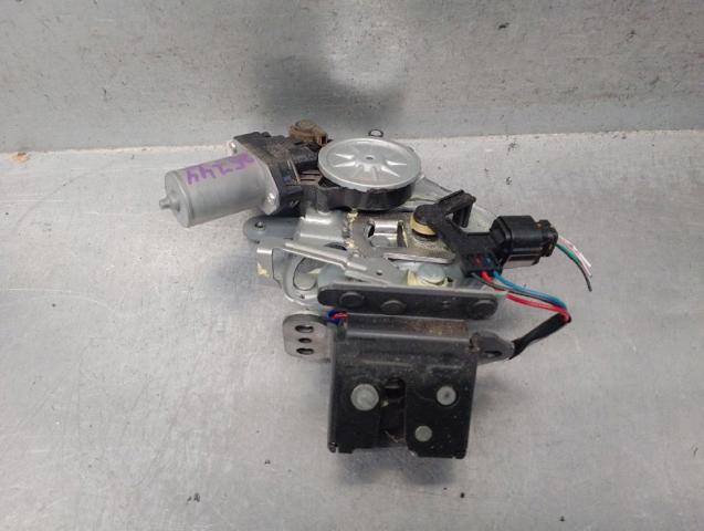 TK4962310C MAZDA Замок багажника купить в Ирпень