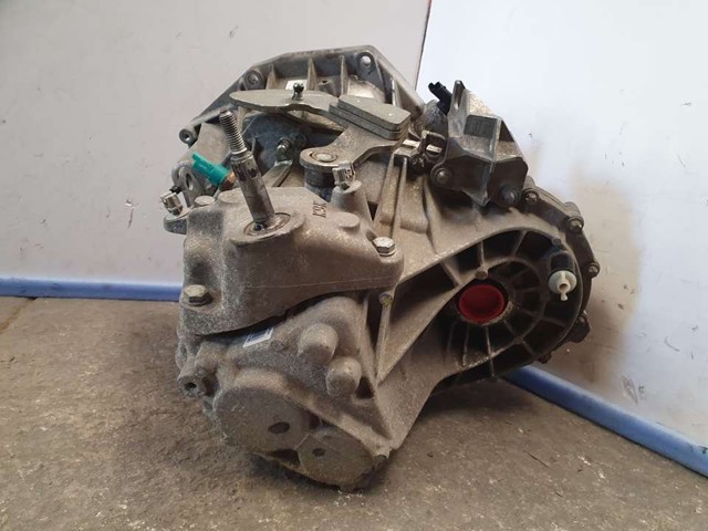 TL4002 RENAULT КПП купить в Ровно
