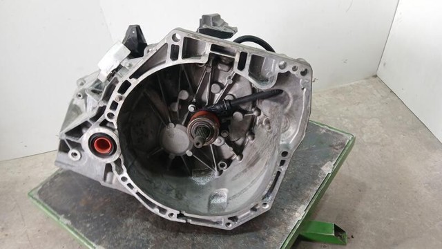 RENAULT TL4068 КПП в сборе (механическая коробка передач) в наличии Чернигов