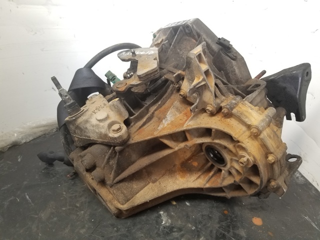 TL4A001 RENAULT КПП в сборе (механическая коробка передач) купить в Ужгород