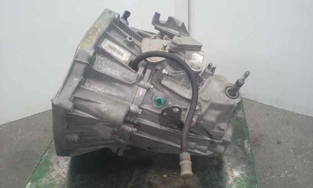 RENAULT TL4A002 КПП в наличии Житомир