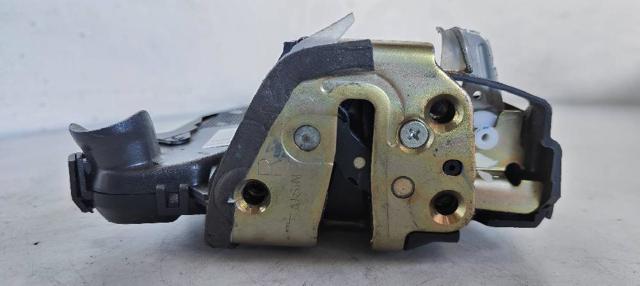 UR2 TOYOTA Замок двери передней левой купить в Полтава