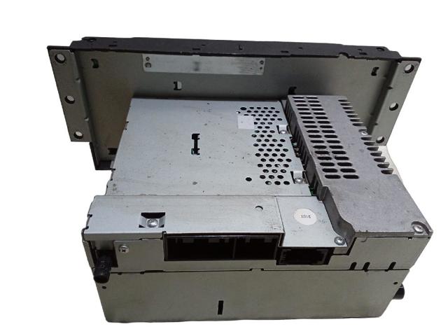VUX500500 Магнитола (радио AM/FM) купить Сумы