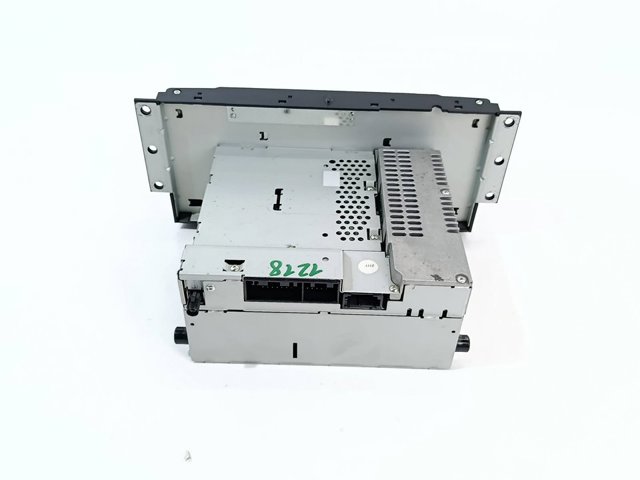 LAND ROVER VUX500540 Магнитола (радио AM/FM) в наличии Ужгород