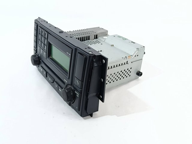 VUX500540 LAND ROVER Магнитола (радио AM/FM) купить в Украина