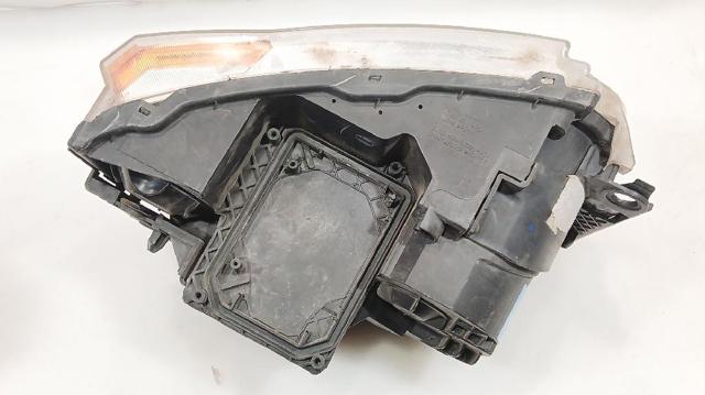 XBC001062 LAND ROVER Фара правая купить в Винница