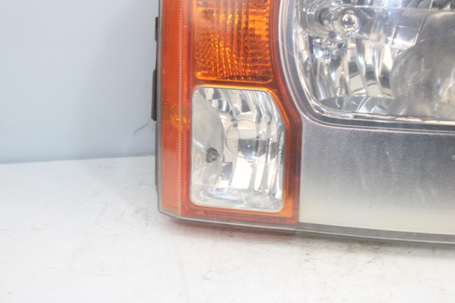 LAND ROVER XBC001062 Фара правая в наличии Житомир