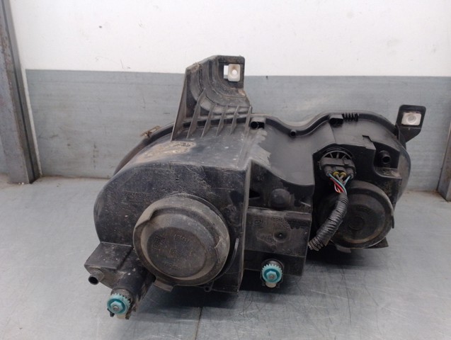ROVER XBC002560 Правая фара в наличии Черновцы