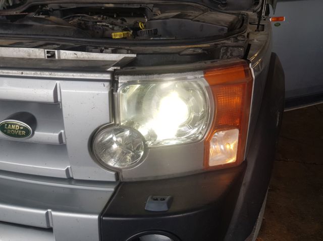 Luz esquerda XBC500412 Land Rover