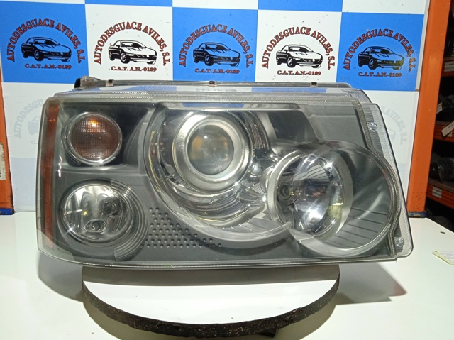 Luz direita XBC502360LZN Land Rover