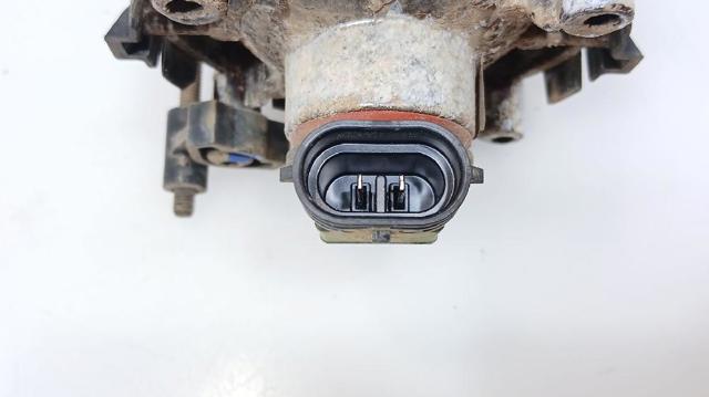 XBJ000090 LAND ROVER Фара противотуманная левая купить в Ирпень