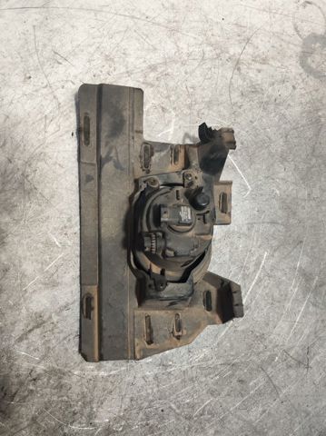 XBJ105510 ROVER Фара противотуманная левая купить в Тернополь