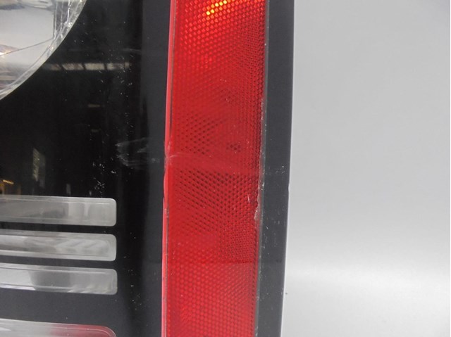 Lanterna traseira direita XFB000563 Land Rover