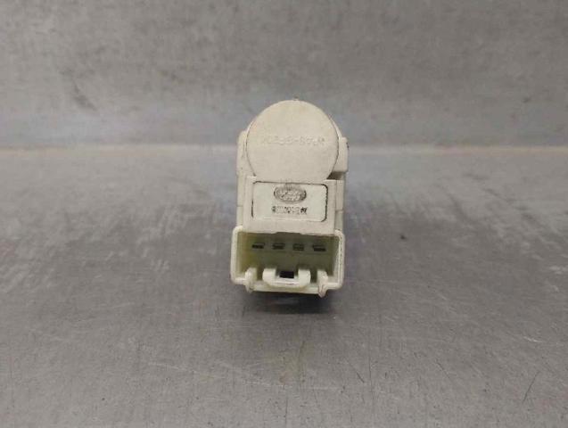 XKB500030 LAND ROVER Датчик включения стопсигнала купить в Чернигов