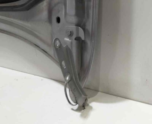 XR816826 Капот купить Житомир