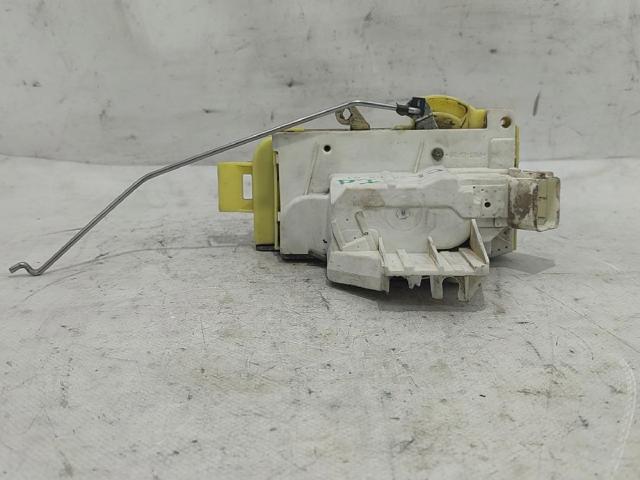 XS41A21813CF FORD Замок водительской двери купить в Черновцы