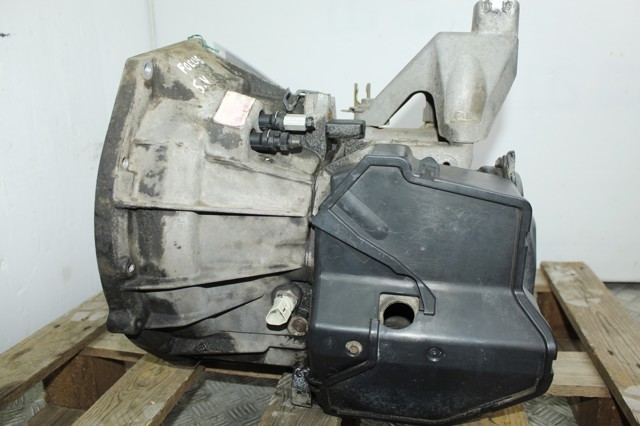 FORD XS4R7002BE в наличии Черновцы