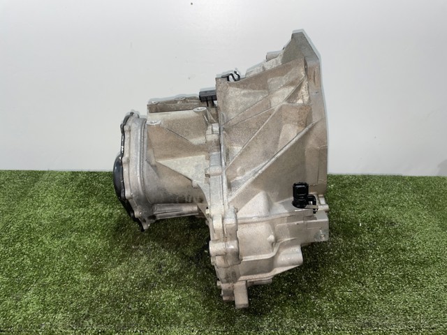 XS4R7002FA КПП купить Харьков