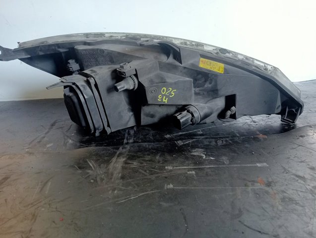 FORD XS4X13006 Левая фара в наличии Кривой Рог