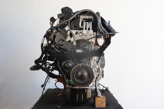 FORD XUJB Двигатель в сборе в наличии Житомир