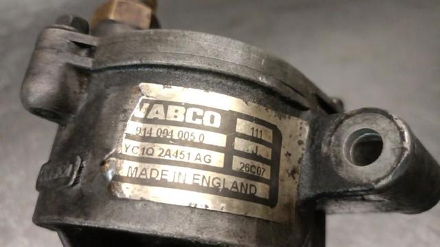 FORD YC1Q2A451AG Насос вакуумный в наличии Ирпень